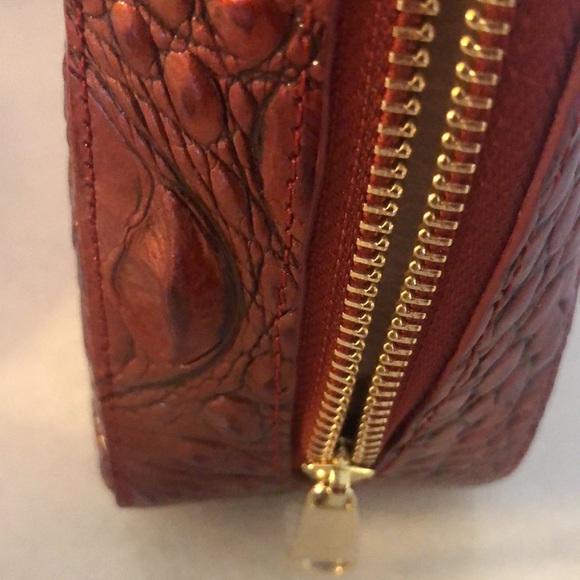 Brahmin tabitha in chili excellent condition. Also have matching wallet listed - Picture 3 of 7